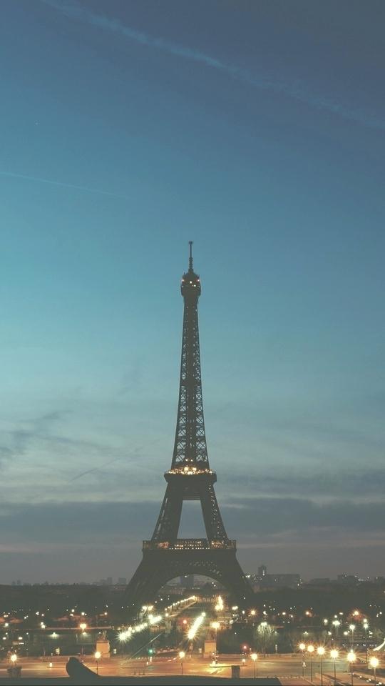 Paris Eiffel Tower Hd Wallpaper - Interesting Fact About The Eiffel Tower , HD Wallpaper & Backgrounds
