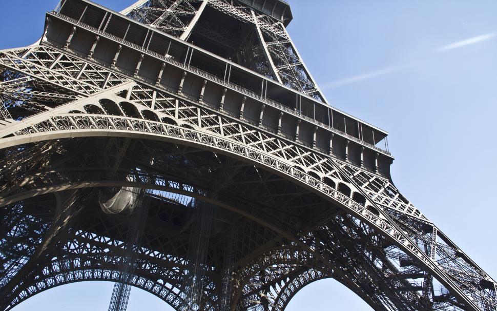 Eiffel Tower Tower Paris Tower Hd Wallpaper - Eiffel Tower , HD Wallpaper & Backgrounds