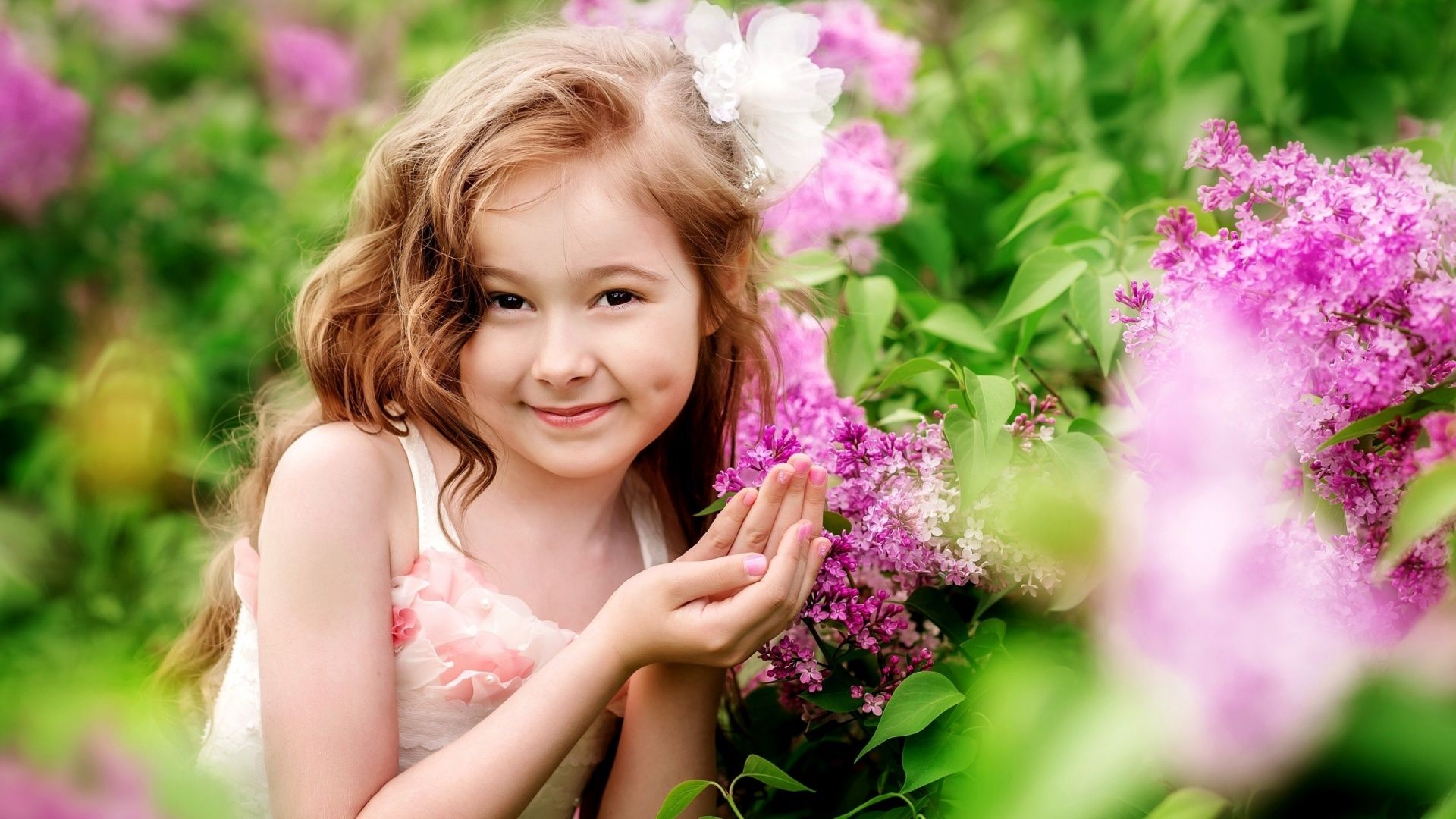 Beautiful Girls Wallpaper Wallpapers For Free Download - Smile Child Girl , HD Wallpaper & Backgrounds
