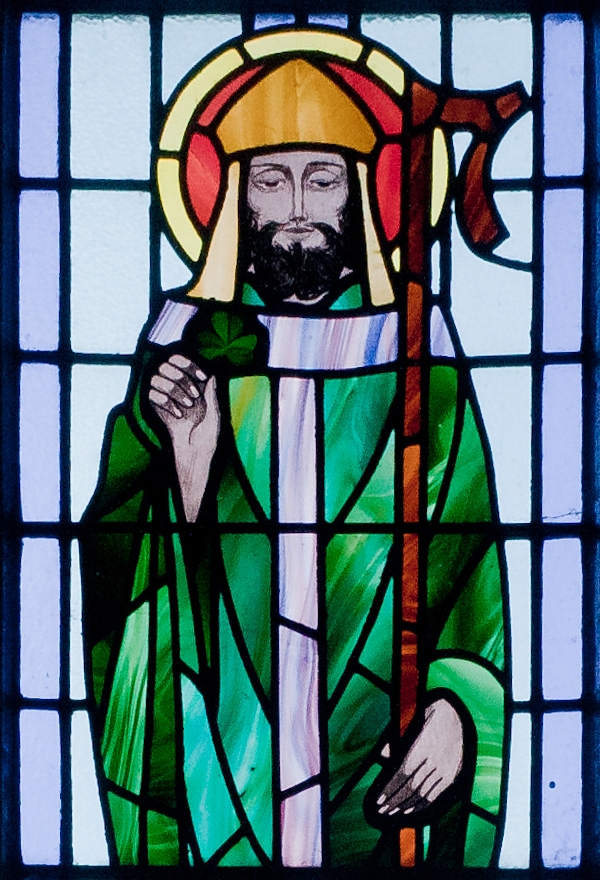 Stained Glass Saint Patrick , HD Wallpaper & Backgrounds