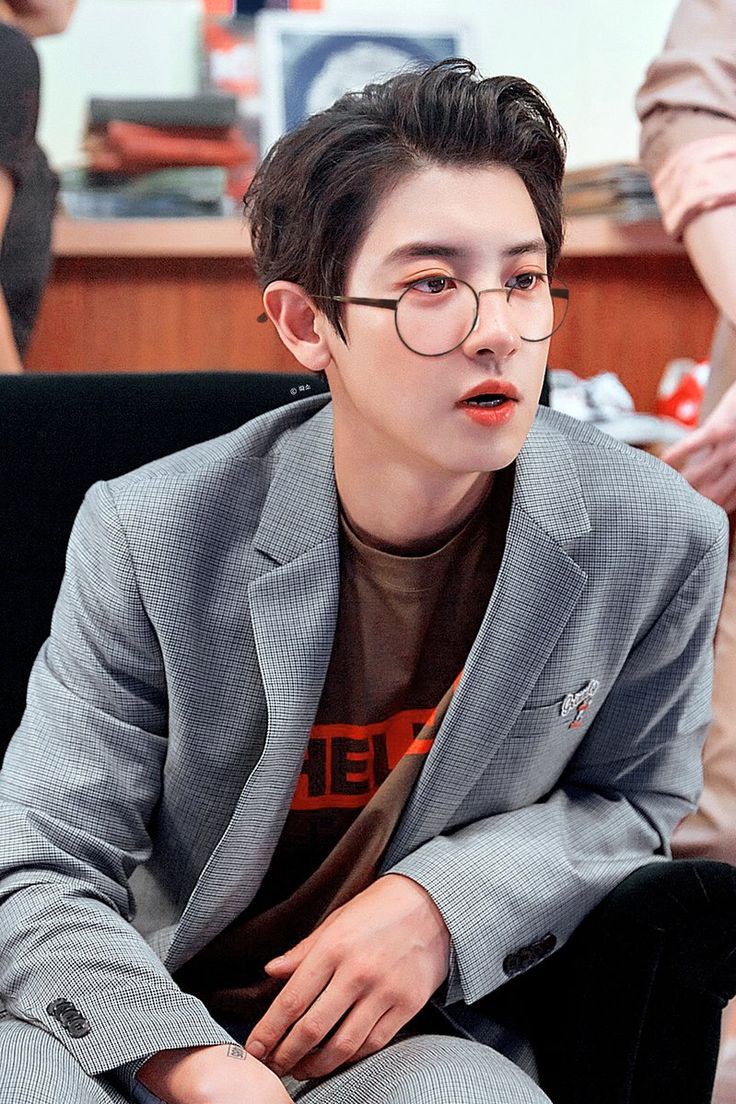 Chanyeol Exo With Glasses , HD Wallpaper & Backgrounds