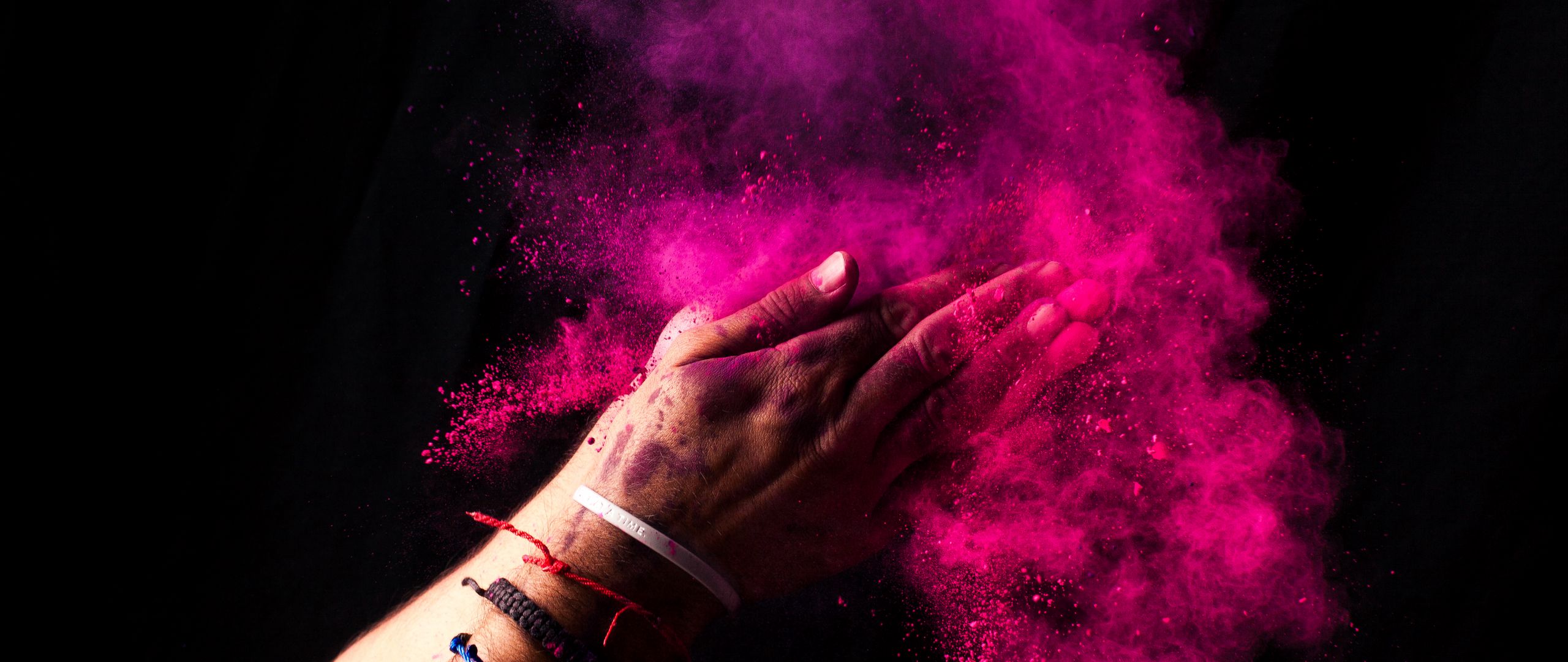 Wallpaper Paint, Holi, Hands, Colorful - Holi Colour In Hands , HD Wallpaper & Backgrounds