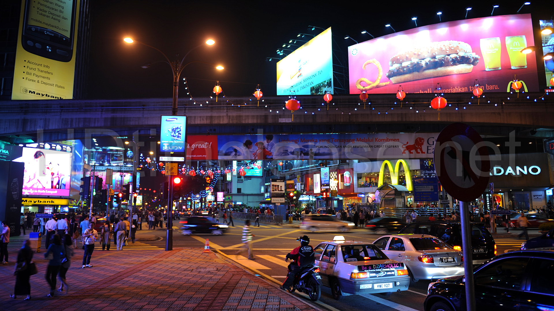 Wallpaper Bintang Hd - Kuala Lumpur Night Street , HD Wallpaper & Backgrounds
