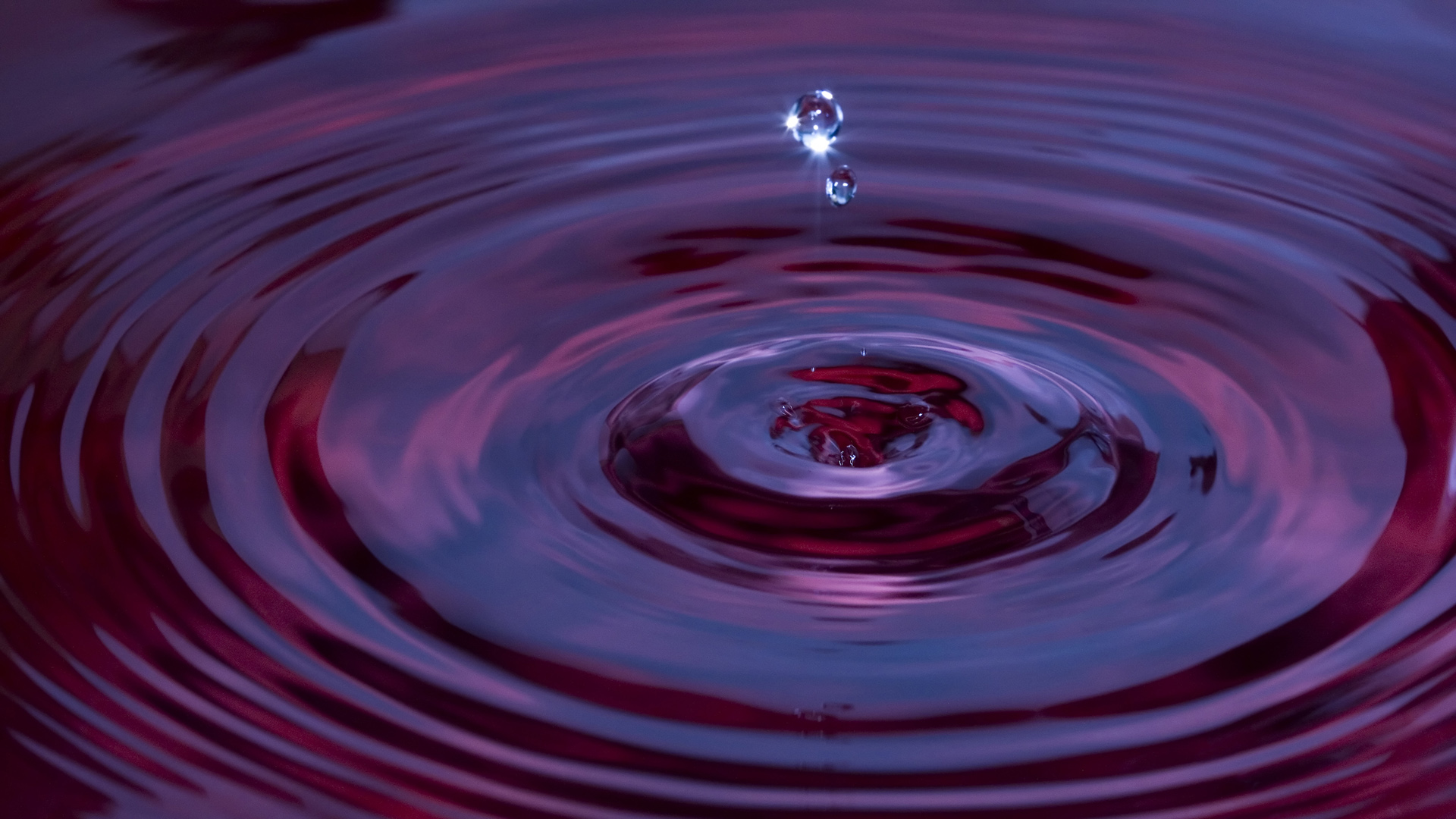Water Drop Pictures 1080p , HD Wallpaper & Backgrounds