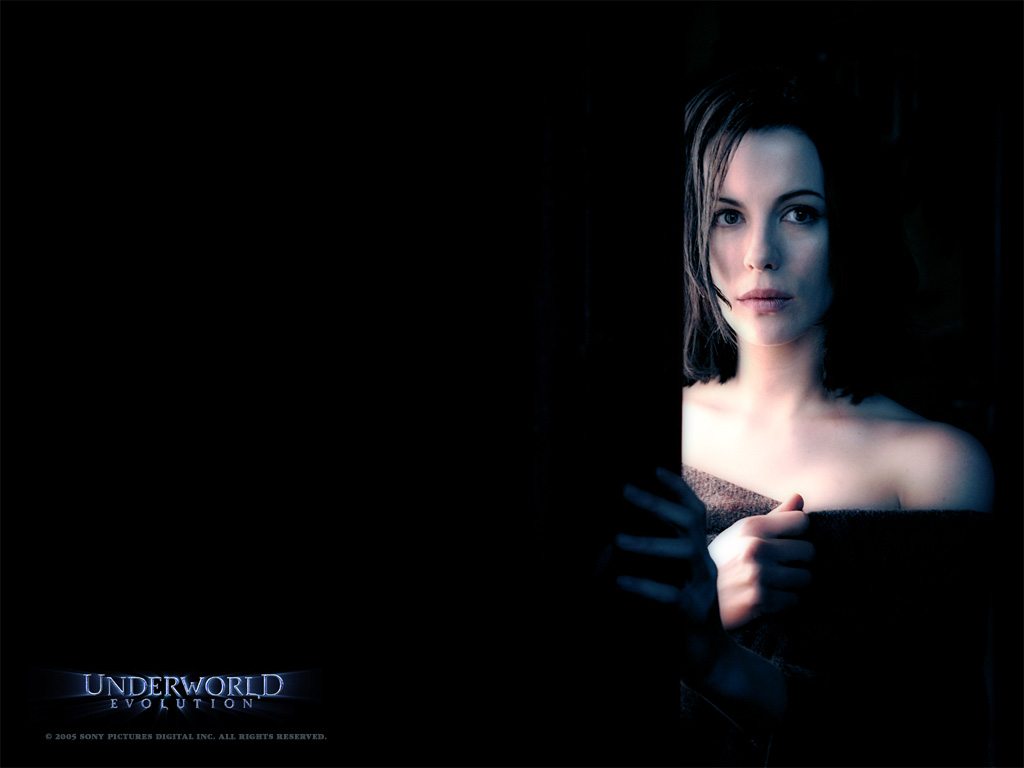 Kate Beckinsale In Underworld - Kate Beckinsale Underworld , HD Wallpaper & Backgrounds