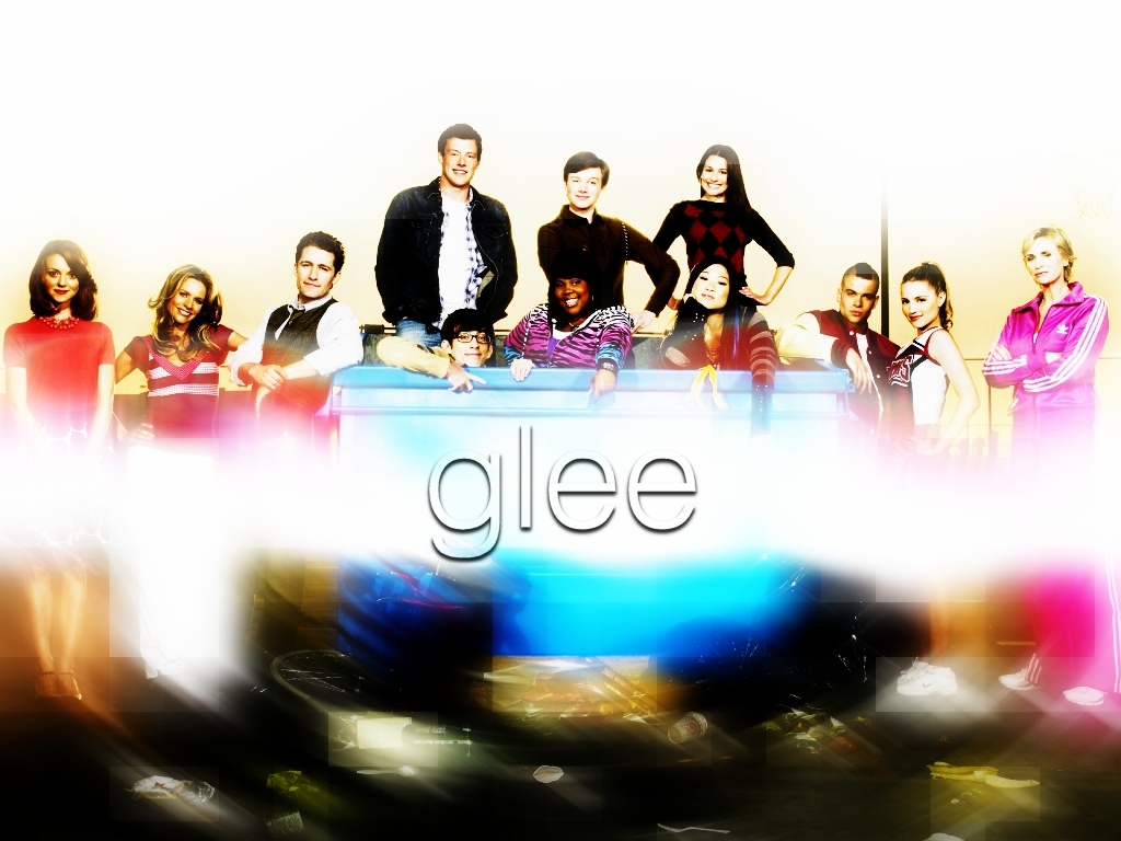 Glee Wallpaper - Glee Cast , HD Wallpaper & Backgrounds