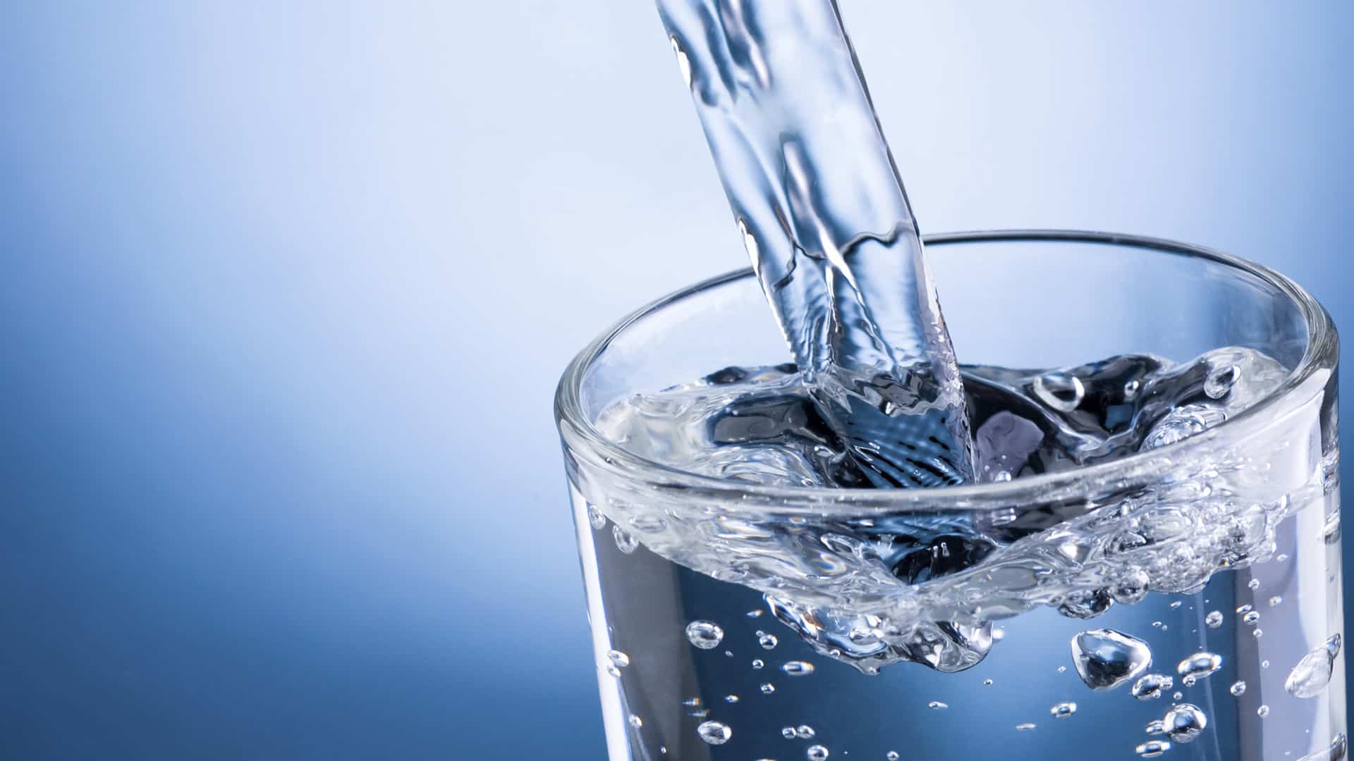 Drinking Water High Resolution , HD Wallpaper & Backgrounds