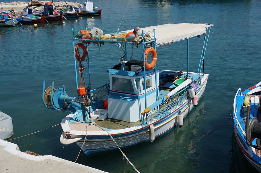 Greece, Boat, Sun, Chios, Nature, Sea, Water, Fishing - Fishing Vessel , HD Wallpaper & Backgrounds
