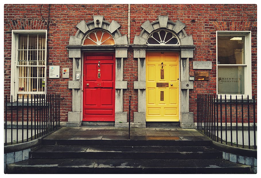 Two Yellow And Red Wooden Doors, Brick, Postbox, Mailbox, - Kilkenny , HD Wallpaper & Backgrounds