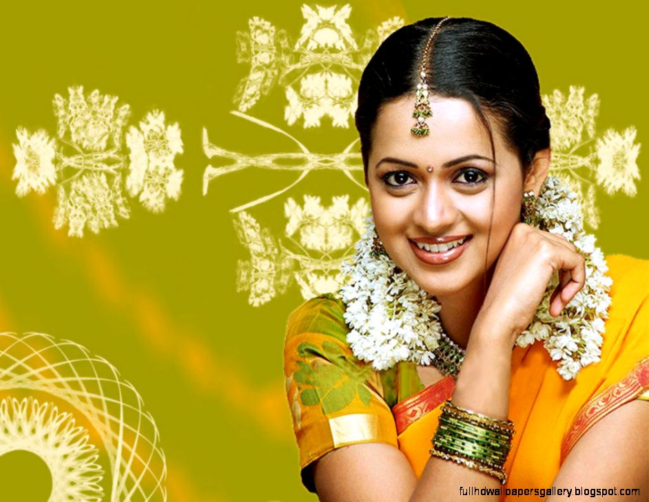 Wallpapers Beautiful Women India Actress Charm Woman - Bhavana Hd Wallpapers Download , HD Wallpaper & Backgrounds