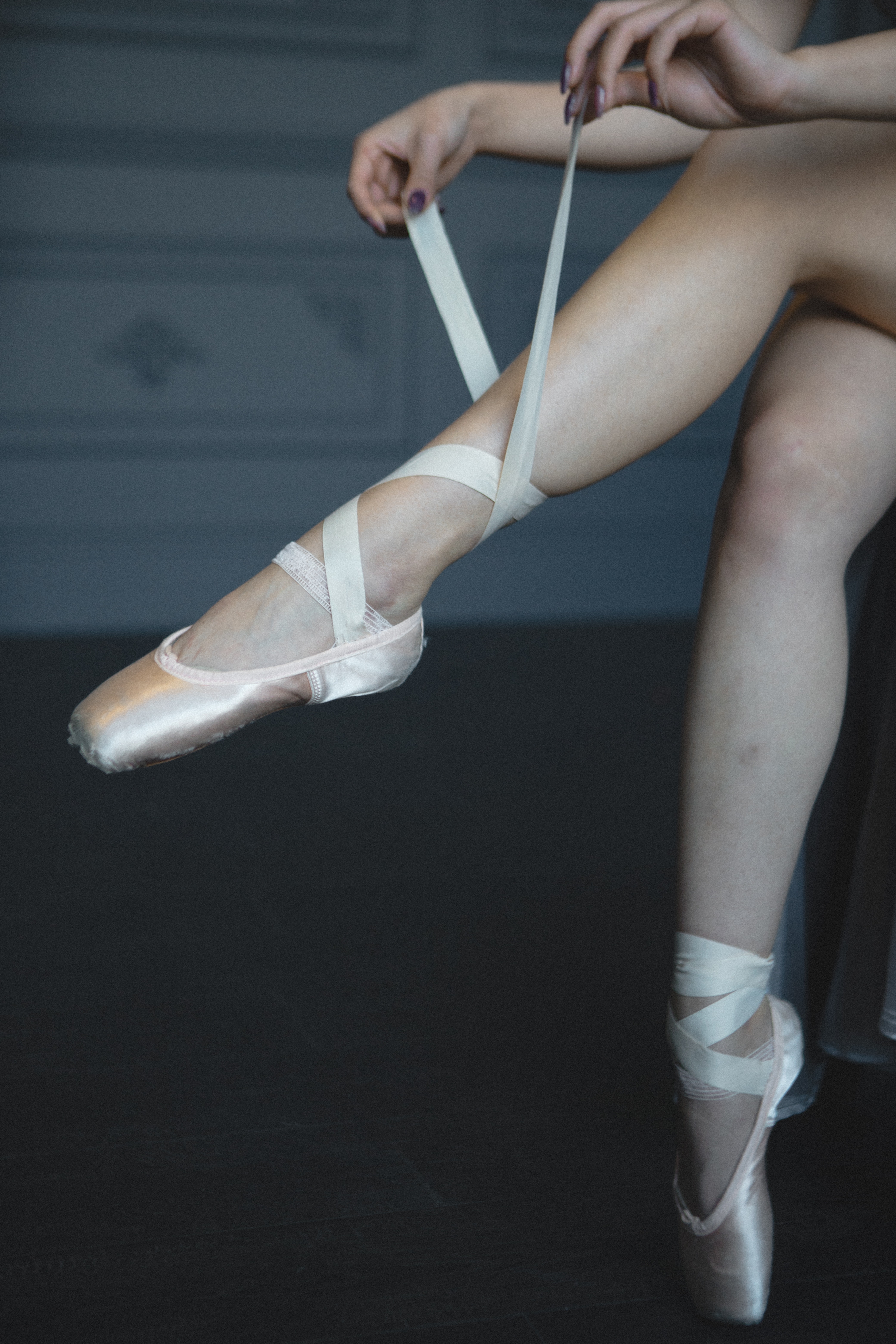 Ballerina Pointe Shoes Photography , HD Wallpaper & Backgrounds