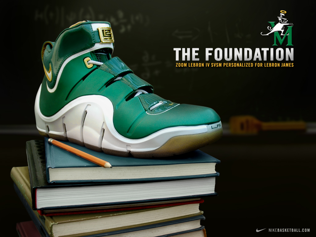 Nike Zoom Lebron Iv Svsm And Wallpaper - Lebron James Irish Sneakers , HD Wallpaper & Backgrounds