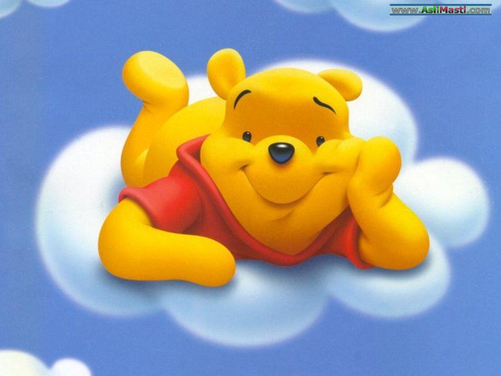 Winnie The Pooh Bear Wallpaper - Winnie The Pooh On A Cloud , HD Wallpaper & Backgrounds