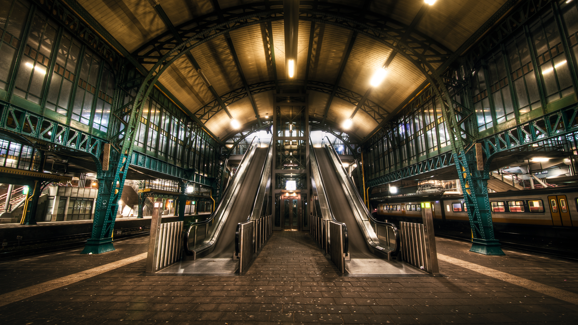 Train Station Wallpaper - New York Subway Background , HD Wallpaper & Backgrounds