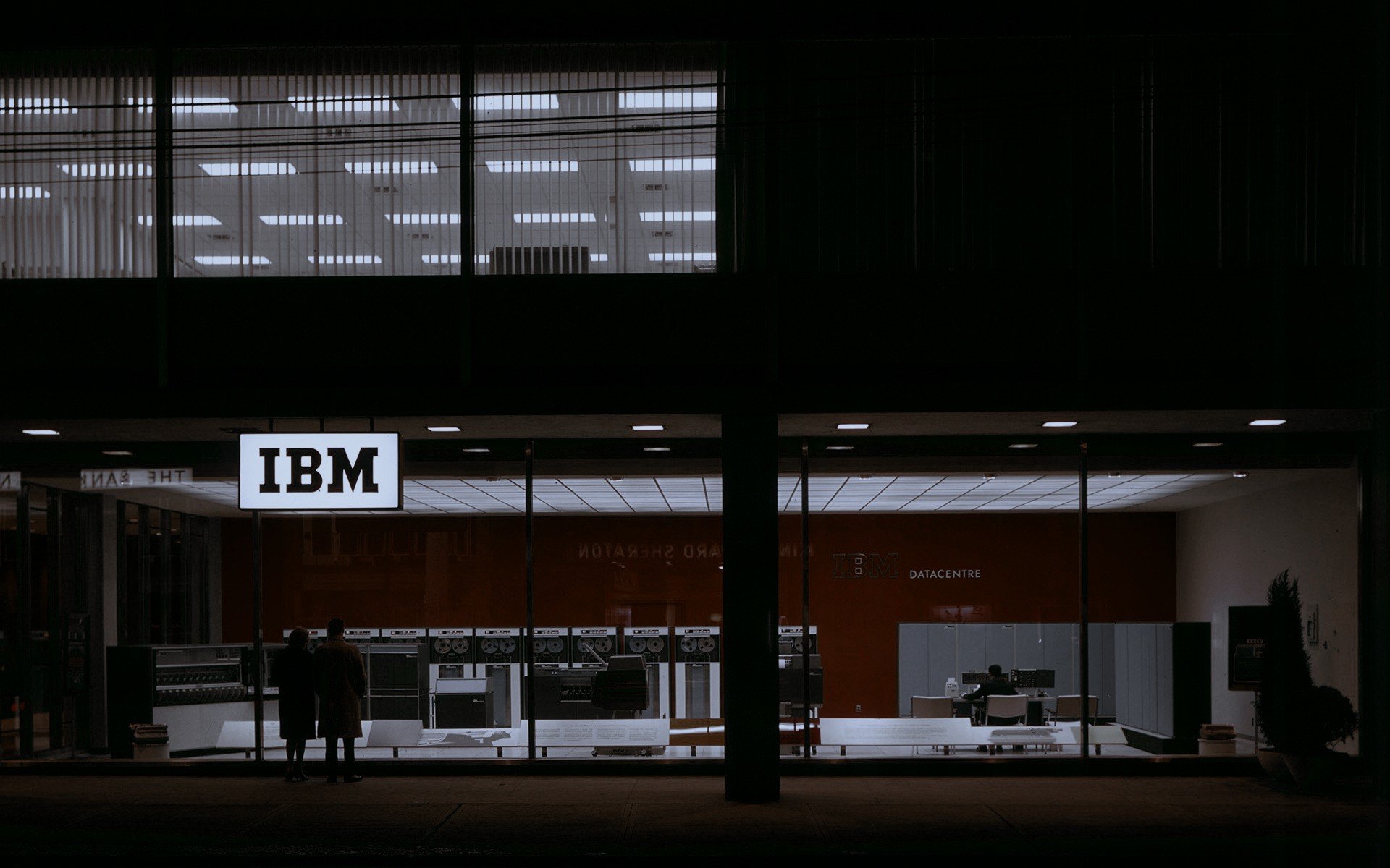 Ibm Data Center Toronto , HD Wallpaper & Backgrounds