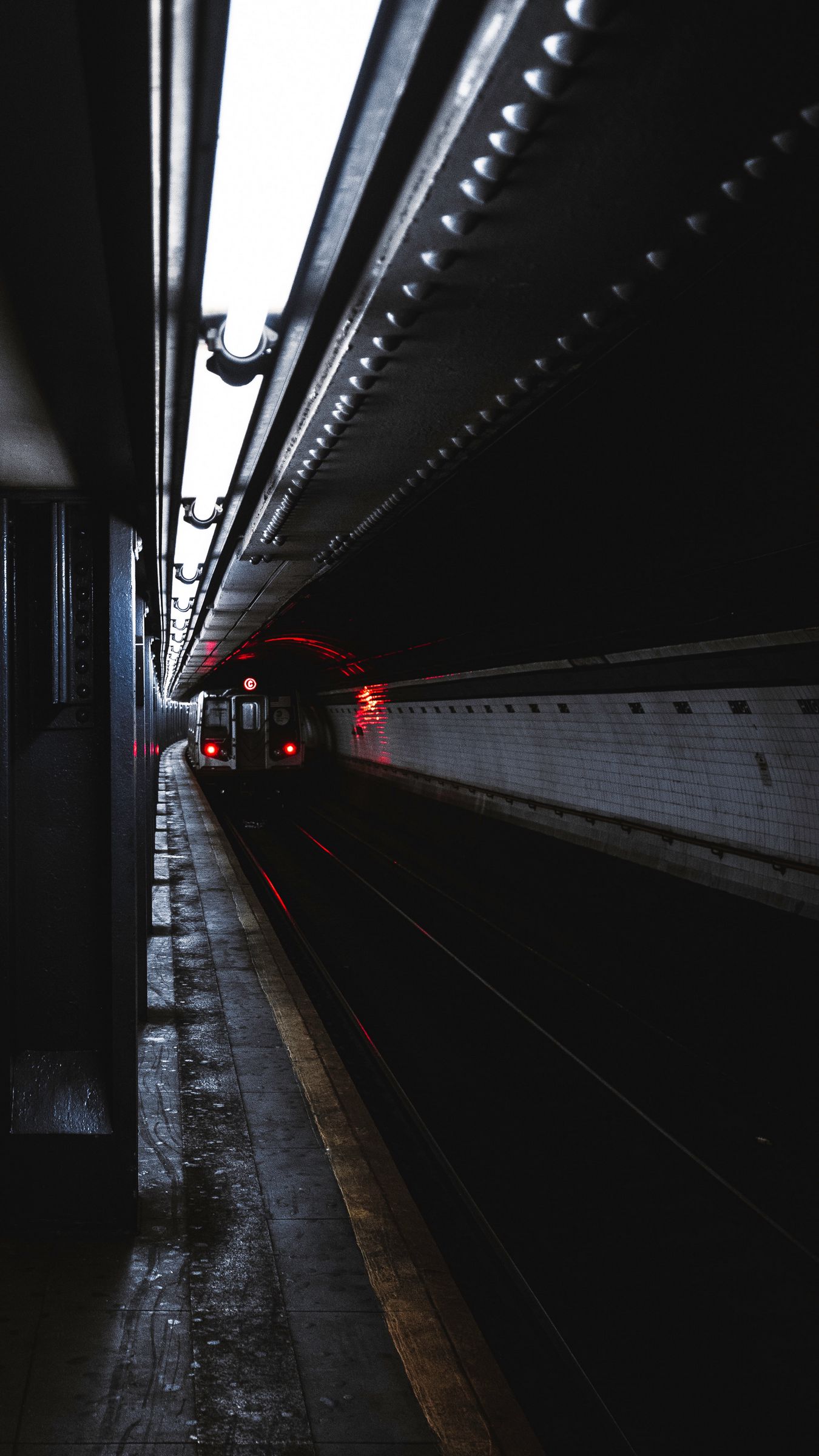 Wallpaper Train, Railway, Underground, Brooklyn Bridge - Train Station Wallpaper Iphone , HD Wallpaper & Backgrounds