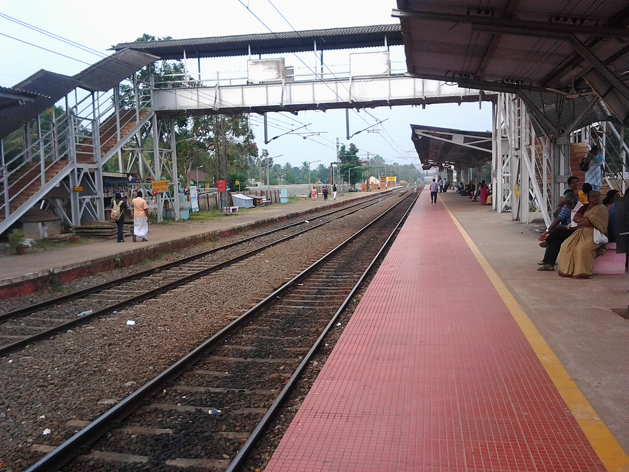 Indian Railway Station , HD Wallpaper & Backgrounds