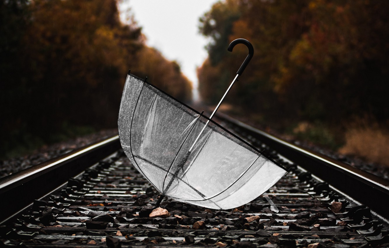 Photo Wallpaper Wet, Rain, Trees, Umbrella, Autumn, - Rain Railroad Tracks , HD Wallpaper & Backgrounds