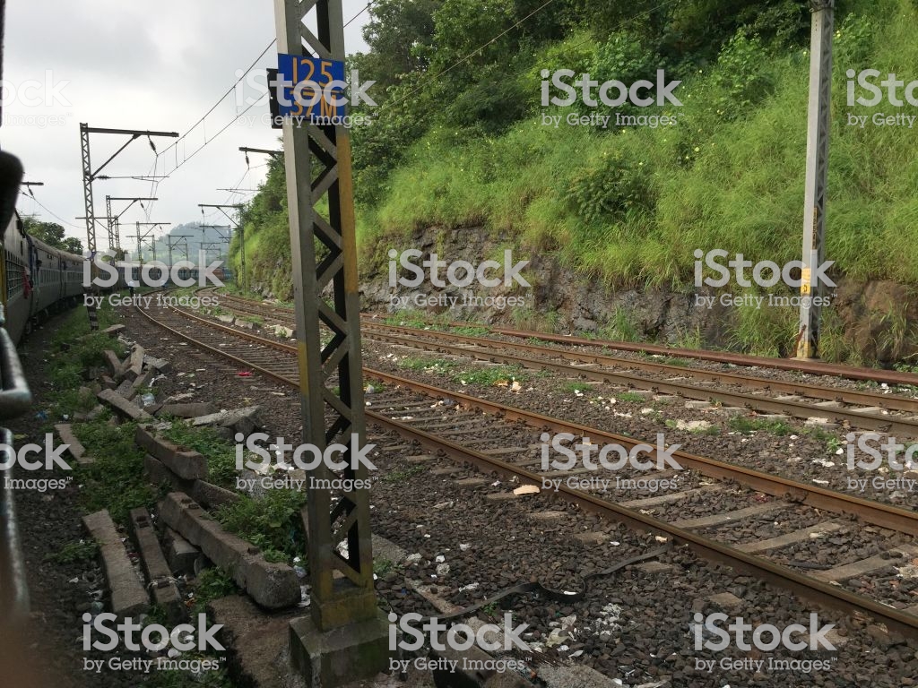 Indian Railway Trains And Tracks - Track , HD Wallpaper & Backgrounds