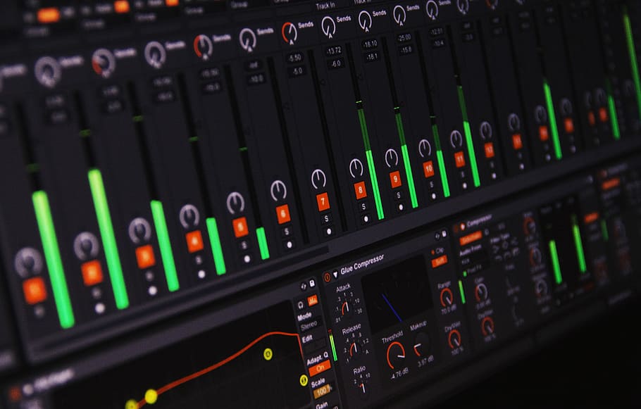 Music Production Workflow, Black And Green Digital - Music Production , HD Wallpaper & Backgrounds