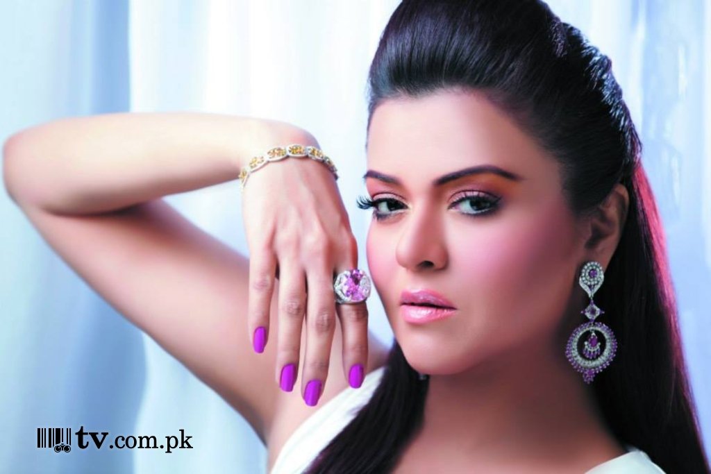 Maria Wasti Exclusive Photoshoot Wallpaper - Actress With Beautiful Hands , HD Wallpaper & Backgrounds