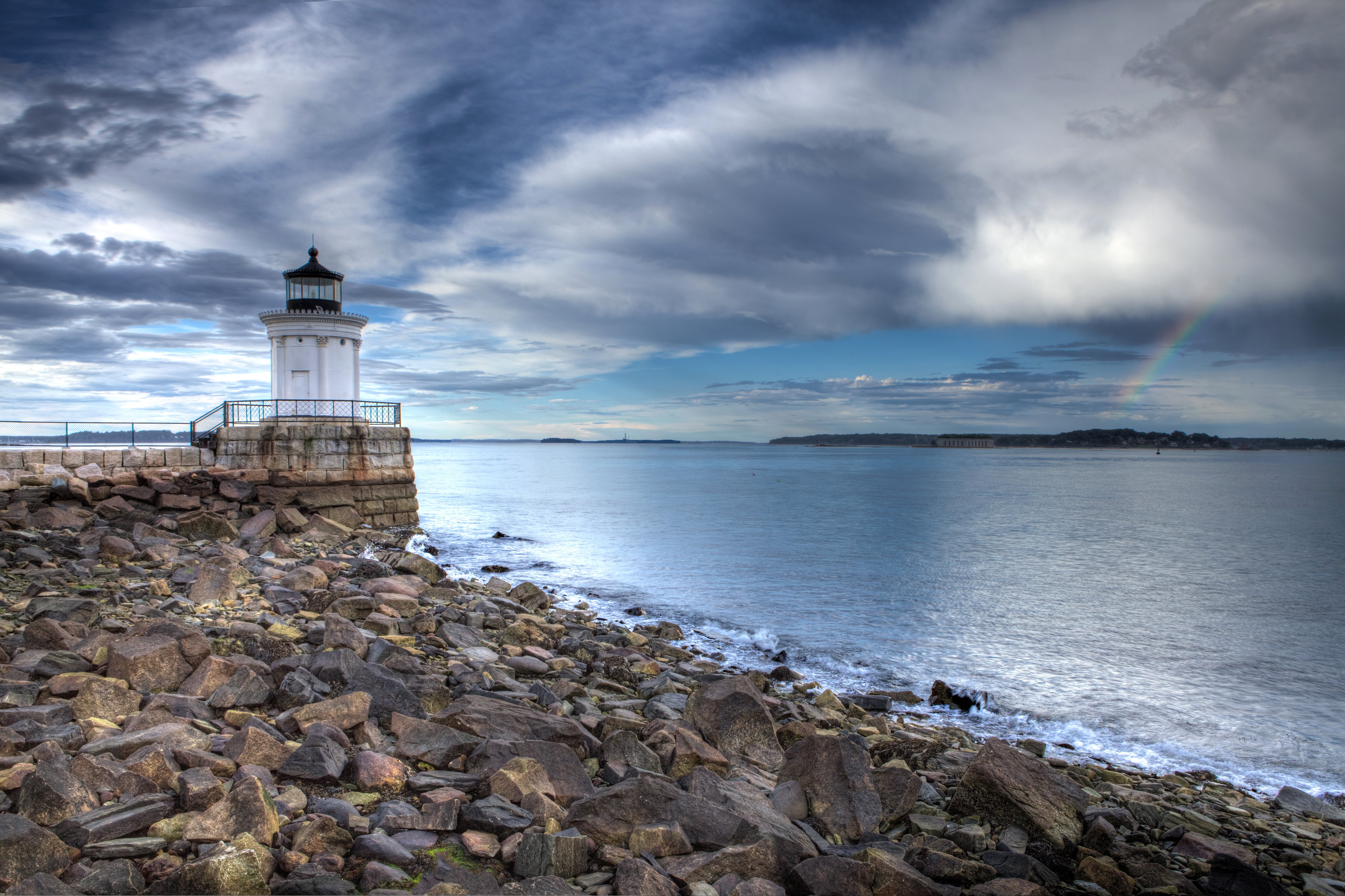 Usa Scenery Coast Lighthouses Stones Sky Portland Oregon - Bug Light Park , HD Wallpaper & Backgrounds