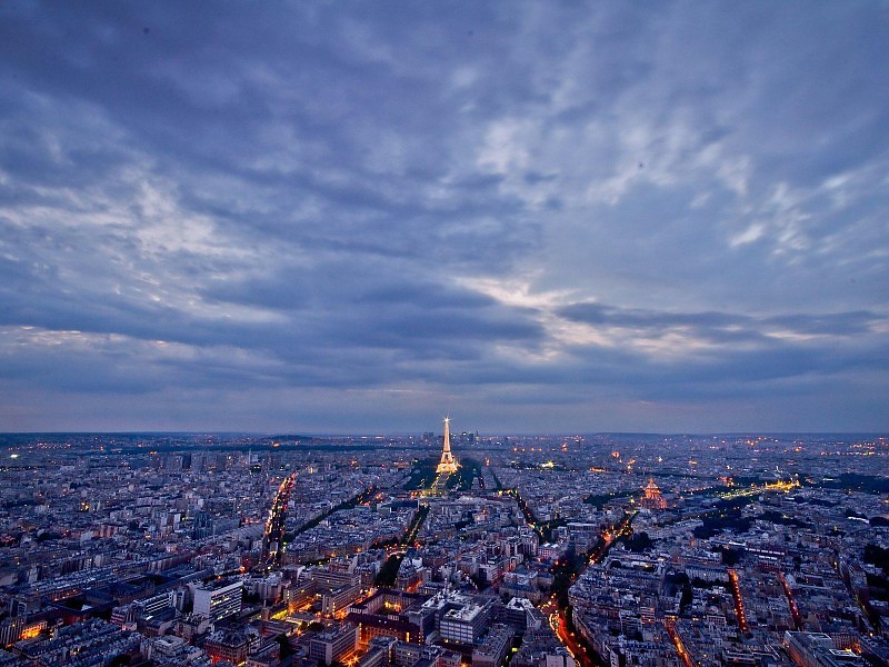 Panoramic Paris At Night Wallpaper - Panoramic Paris An Night , HD Wallpaper & Backgrounds