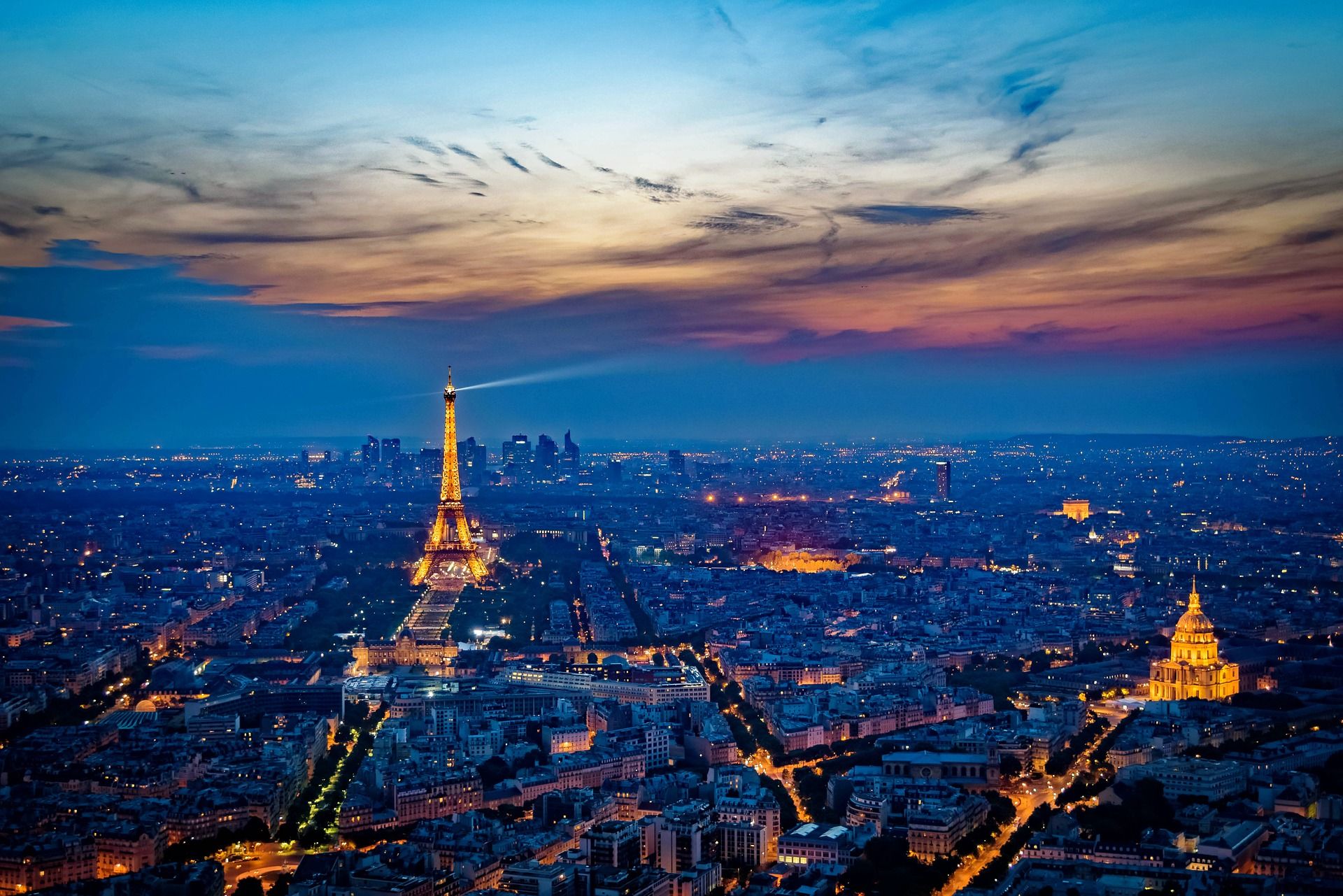 Beautiful Paris At Night Wallpaper Free Download 
width - Beautiful Picture Of Eiffel Tower , HD Wallpaper & Backgrounds