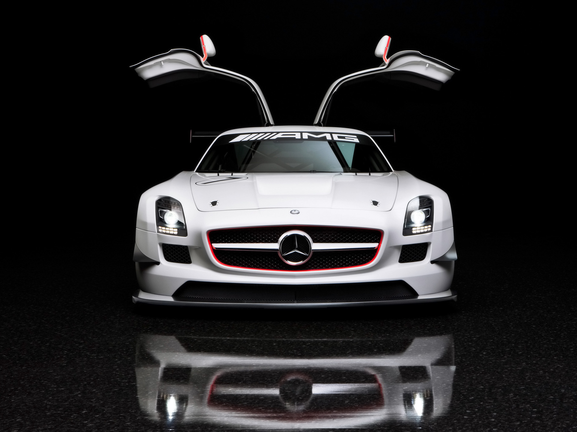 Blinding Lights Mercedes Model , HD Wallpaper & Backgrounds
