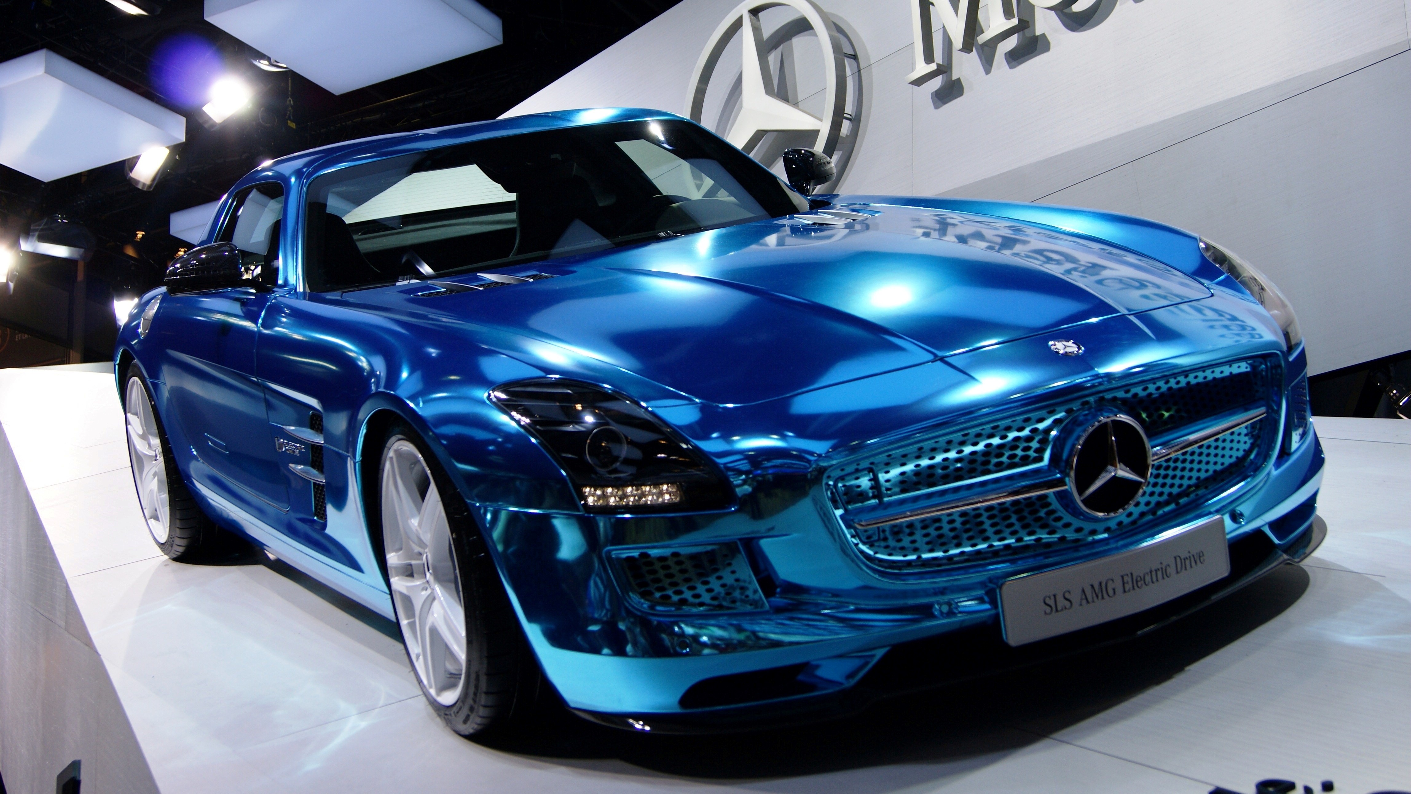 Mercedes Sls L108 Blue Edition Car Wallpapers - Top 10 World Cars , HD Wallpaper & Backgrounds