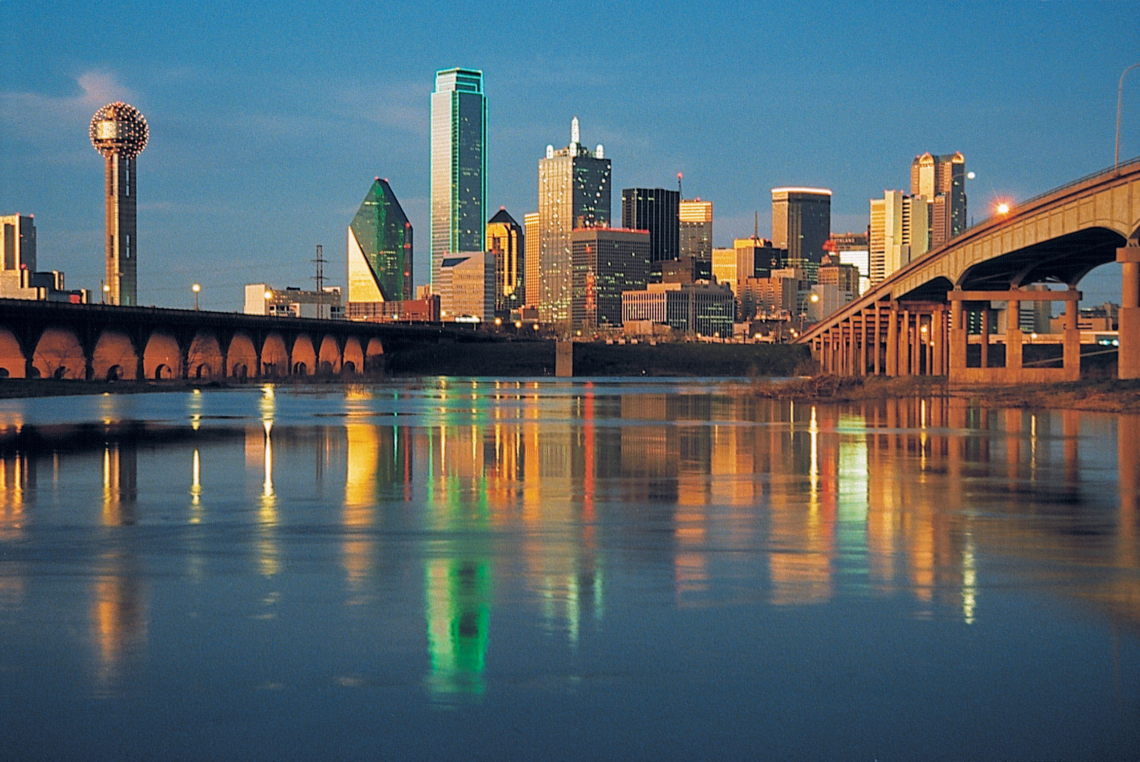 Dallas Texas Skyline Wallpaper Wallpaper - Dallas Skyline Background , HD Wallpaper & Backgrounds