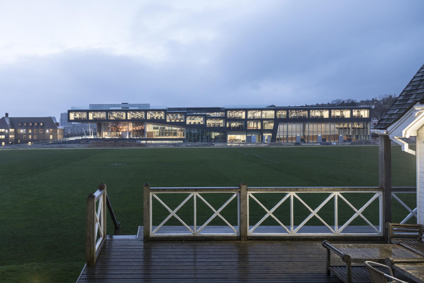 Brighton College Oma Exterior - Brighton College Sports And Science , HD Wallpaper & Backgrounds