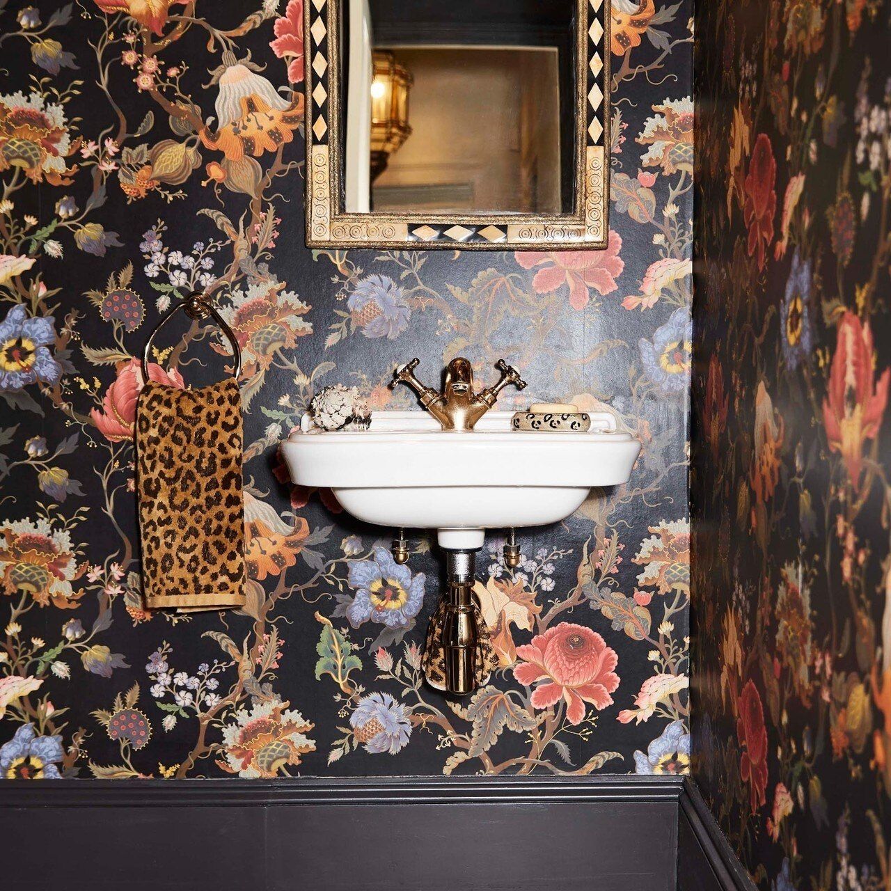House Of Hackney Artemis Black , HD Wallpaper & Backgrounds