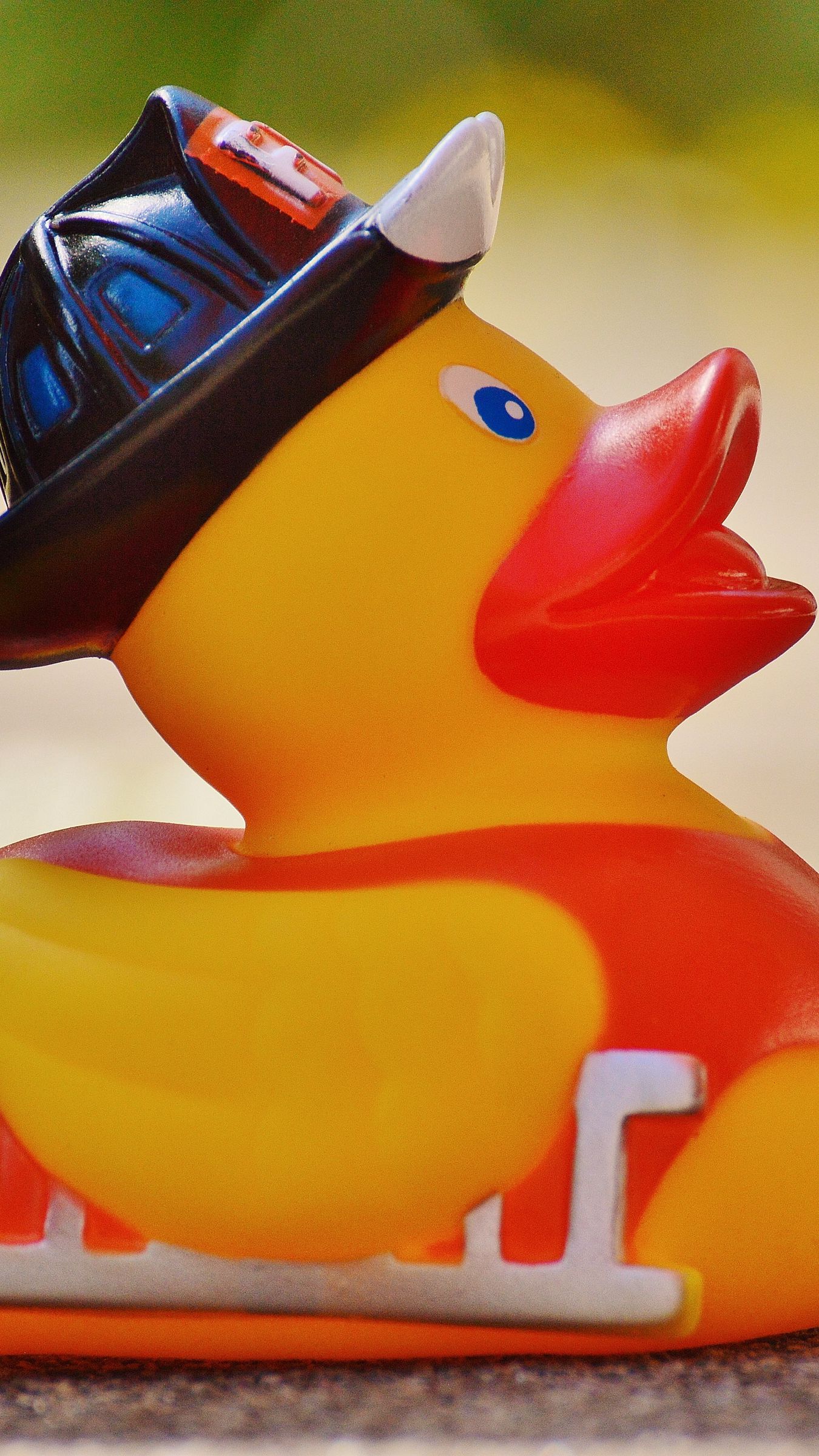 Wallpaper Rubber Duck, Duck, Toy - Rubber Duck Iphone , HD Wallpaper & Backgrounds