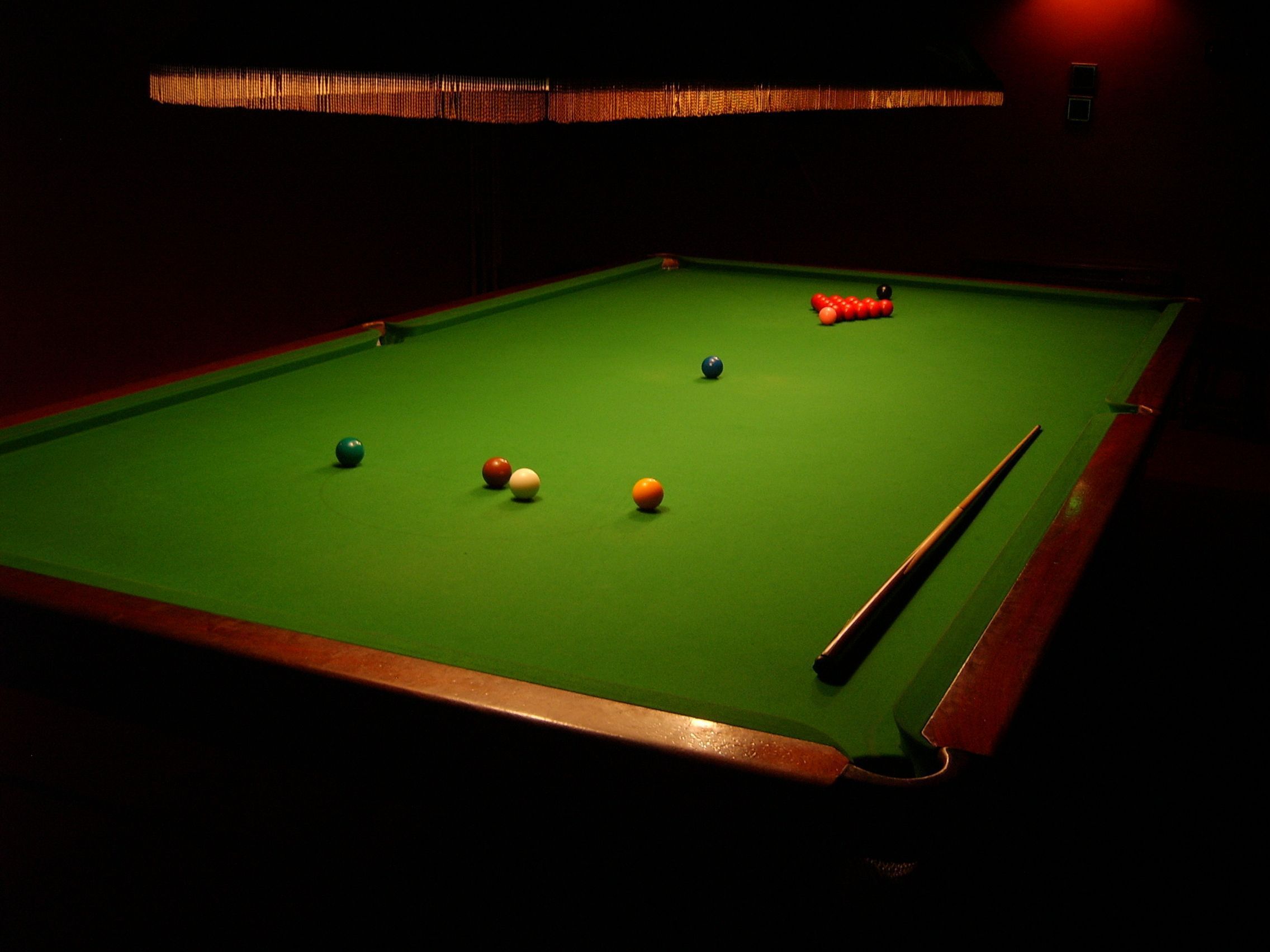 Playing Snooker , HD Wallpaper & Backgrounds