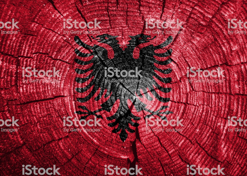 Flag Of Albania - Срез Дерева , HD Wallpaper & Backgrounds