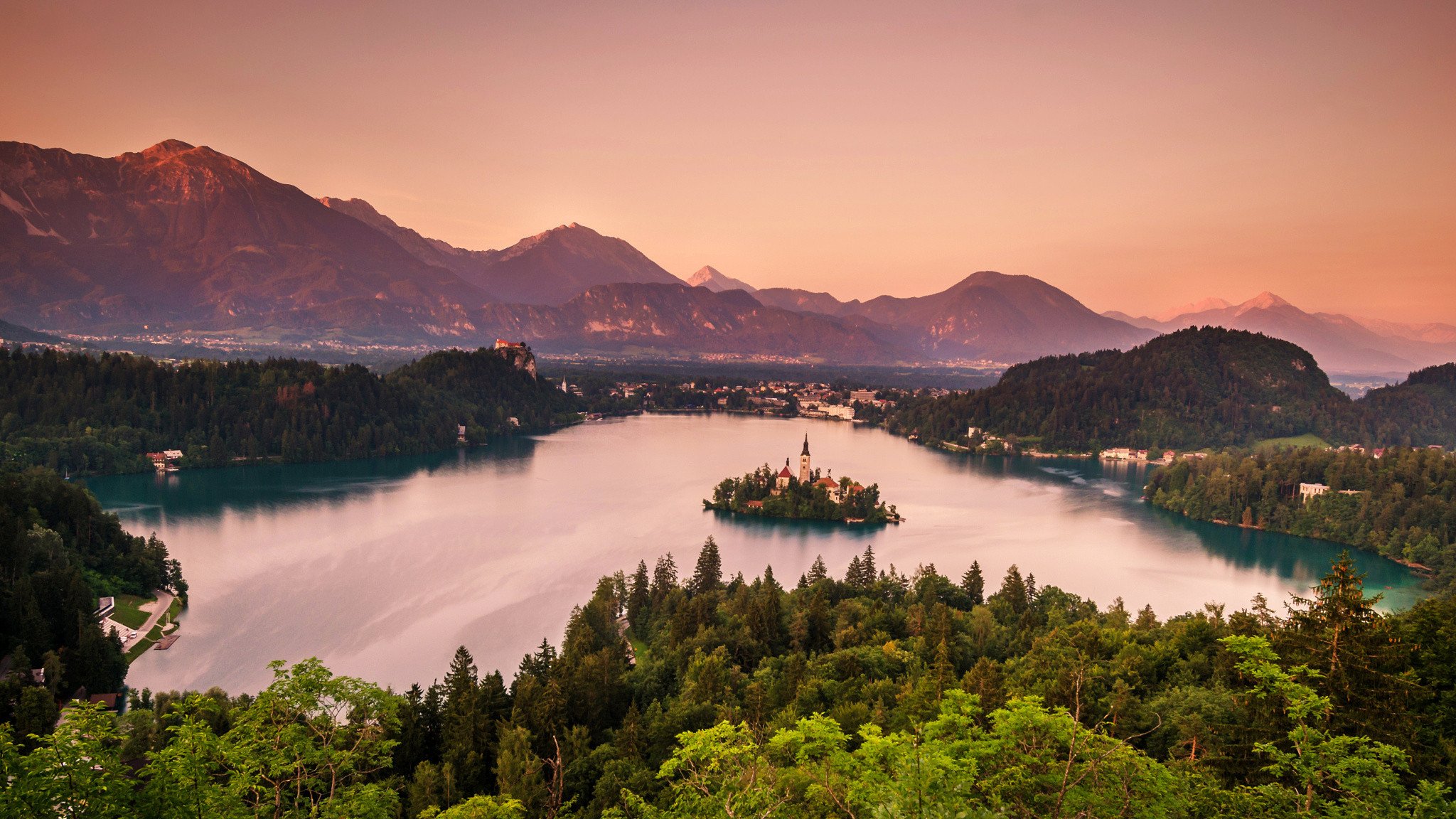 Lake Bled Slovenia Wallpaper - Ojstrica , HD Wallpaper & Backgrounds