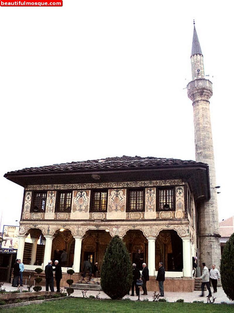 Colored Mosque In Tetovo - Xhamia E Larma Mosque , HD Wallpaper & Backgrounds
