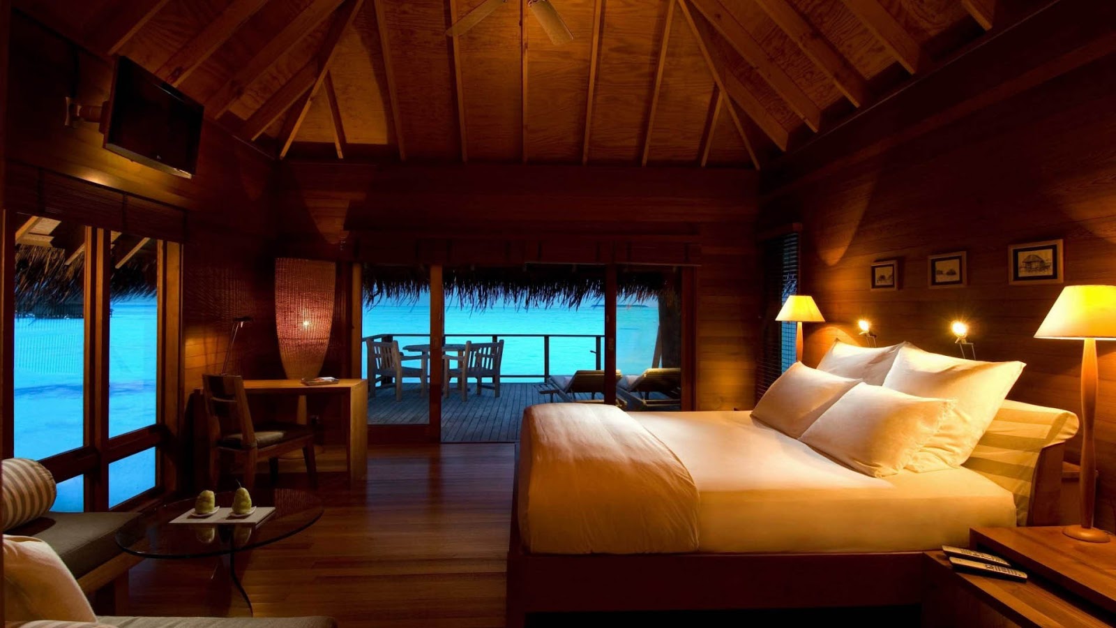 Beautiful Wallpapers Home Interior Wallpaper - Bedroom Honeymoon Romantic Maldives , HD Wallpaper & Backgrounds