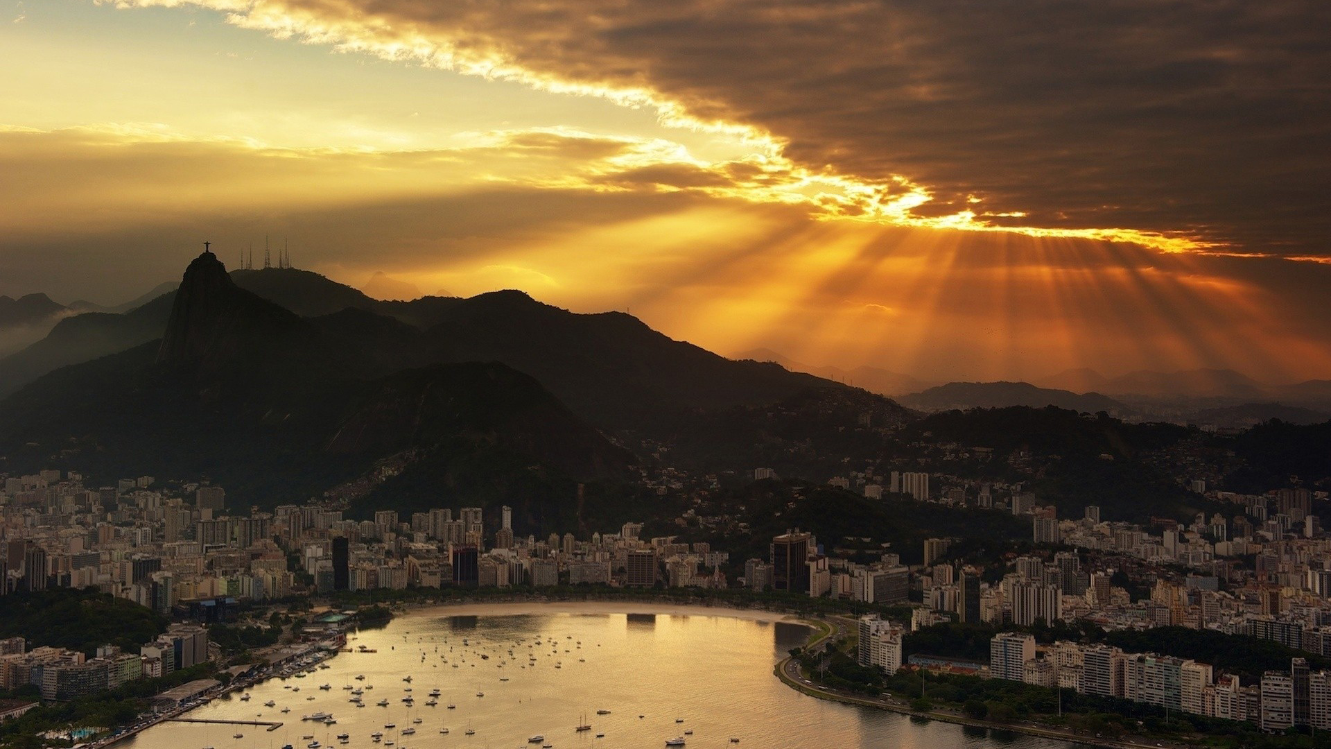 Beautiful Rio De Janeiro Hd Desktop Panorama Widescreen - Rio De Janeiro Evening , HD Wallpaper & Backgrounds