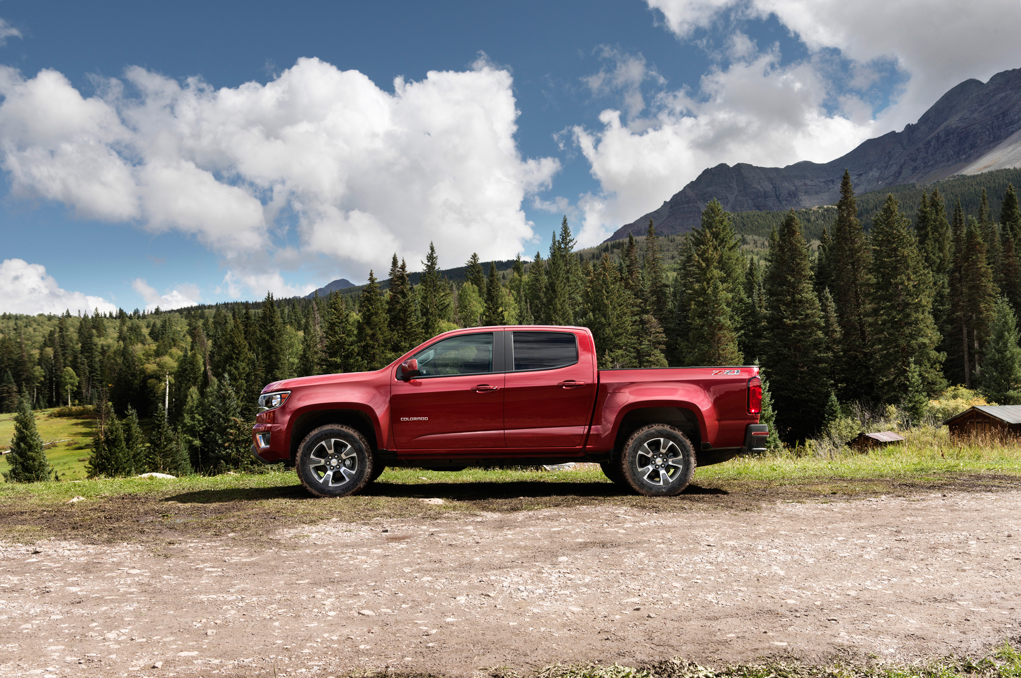 Nissan Frontier Vs Toyota Tacoma 17 Cool Hd Wallpaper - Chevy Colorado Wt Side View , HD Wallpaper & Backgrounds