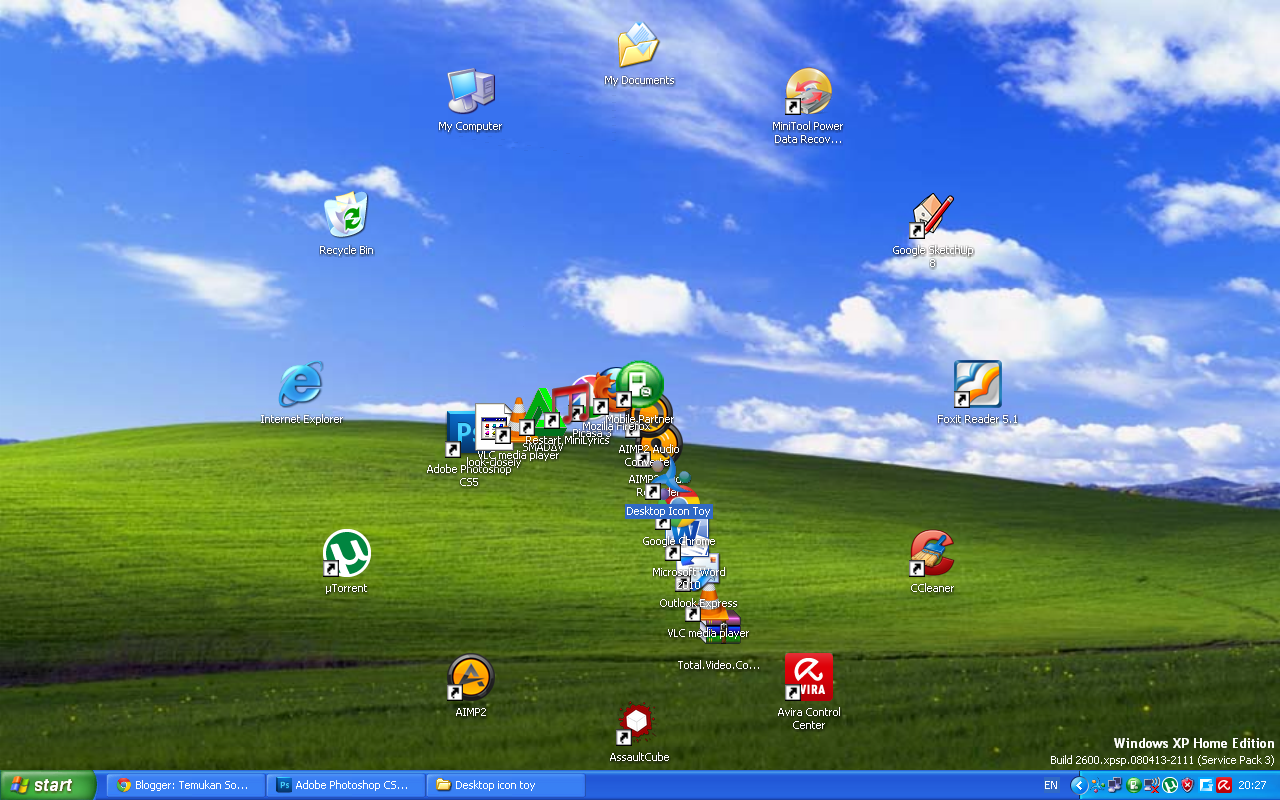 Download Wallpaper Bergerak Untuk Komputer - Windows Xp Background With Taskbar , HD Wallpaper & Backgrounds
