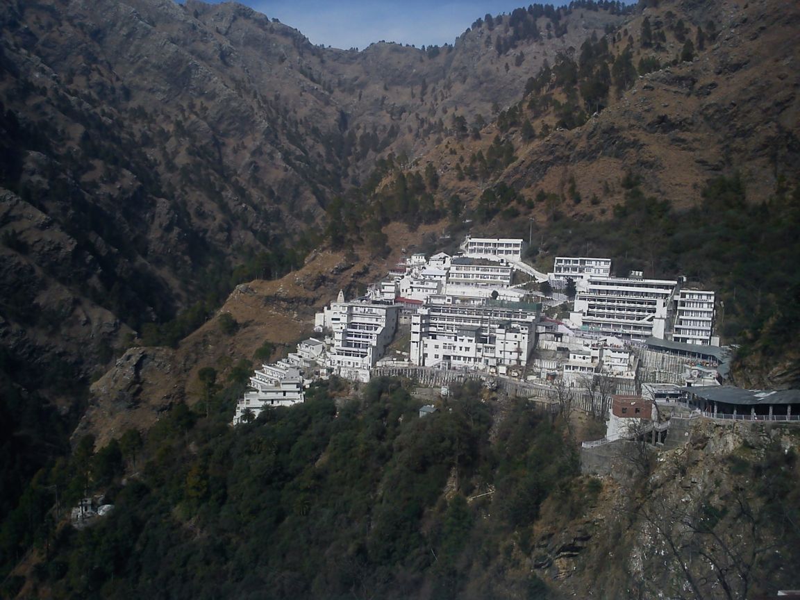 Maa Vaishno Devi Temple - Vaishno Devi , HD Wallpaper & Backgrounds