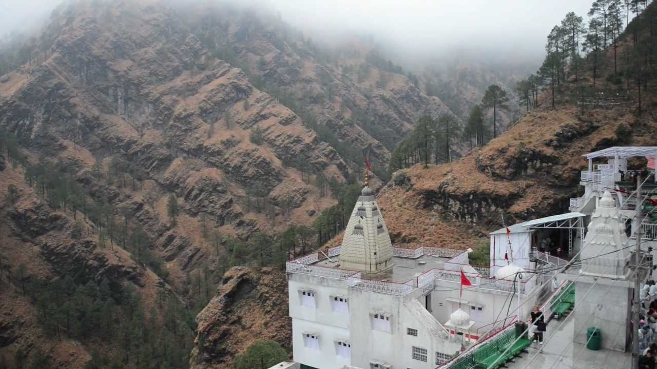 Vaishno Devi Mandir - Jammu And Kashmir Vaishno Devi Temple , HD Wallpaper & Backgrounds