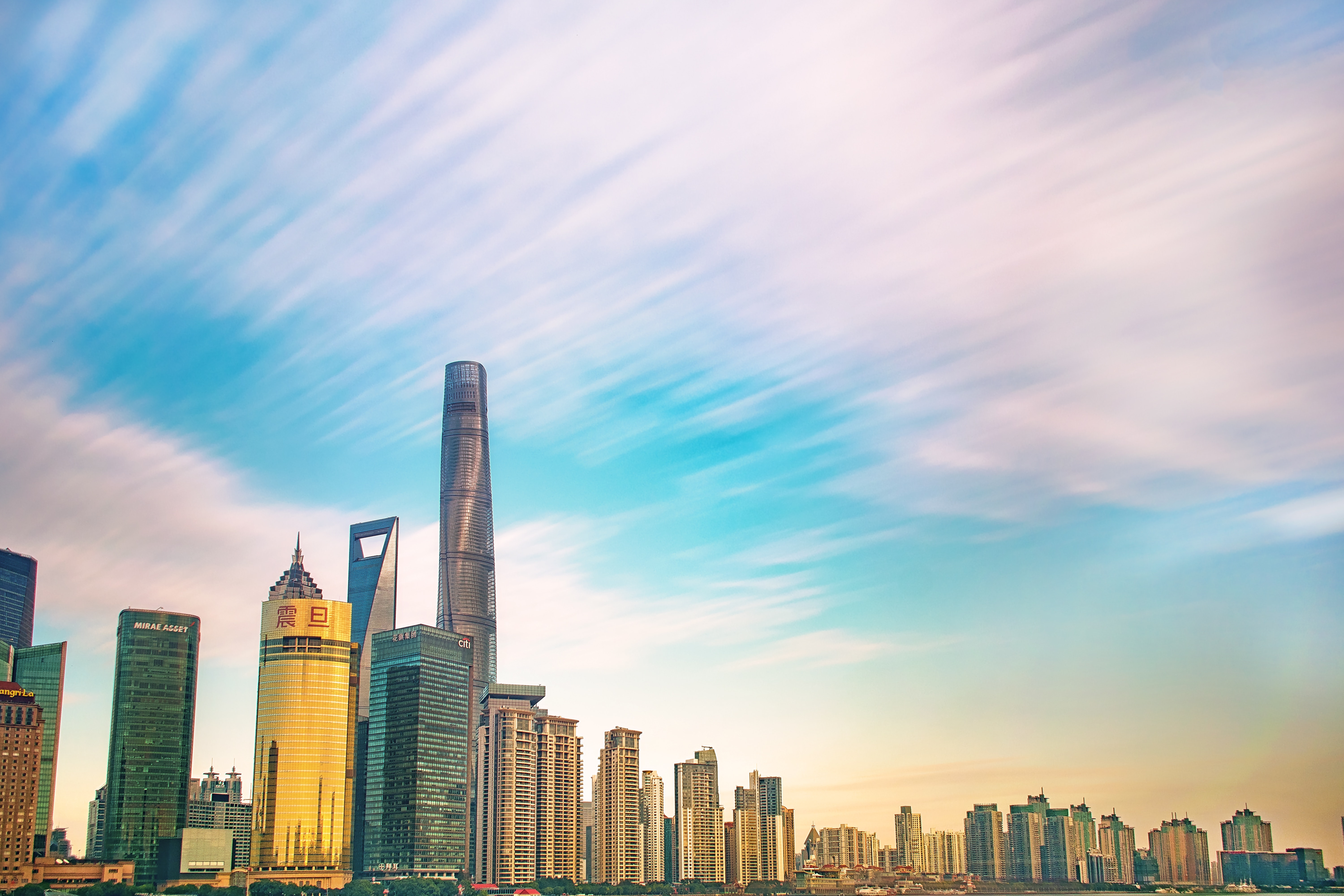 Buildings Under Blue Sky, Sky, Hd Wallpaper, Skyline, - Shanghai , HD Wallpaper & Backgrounds