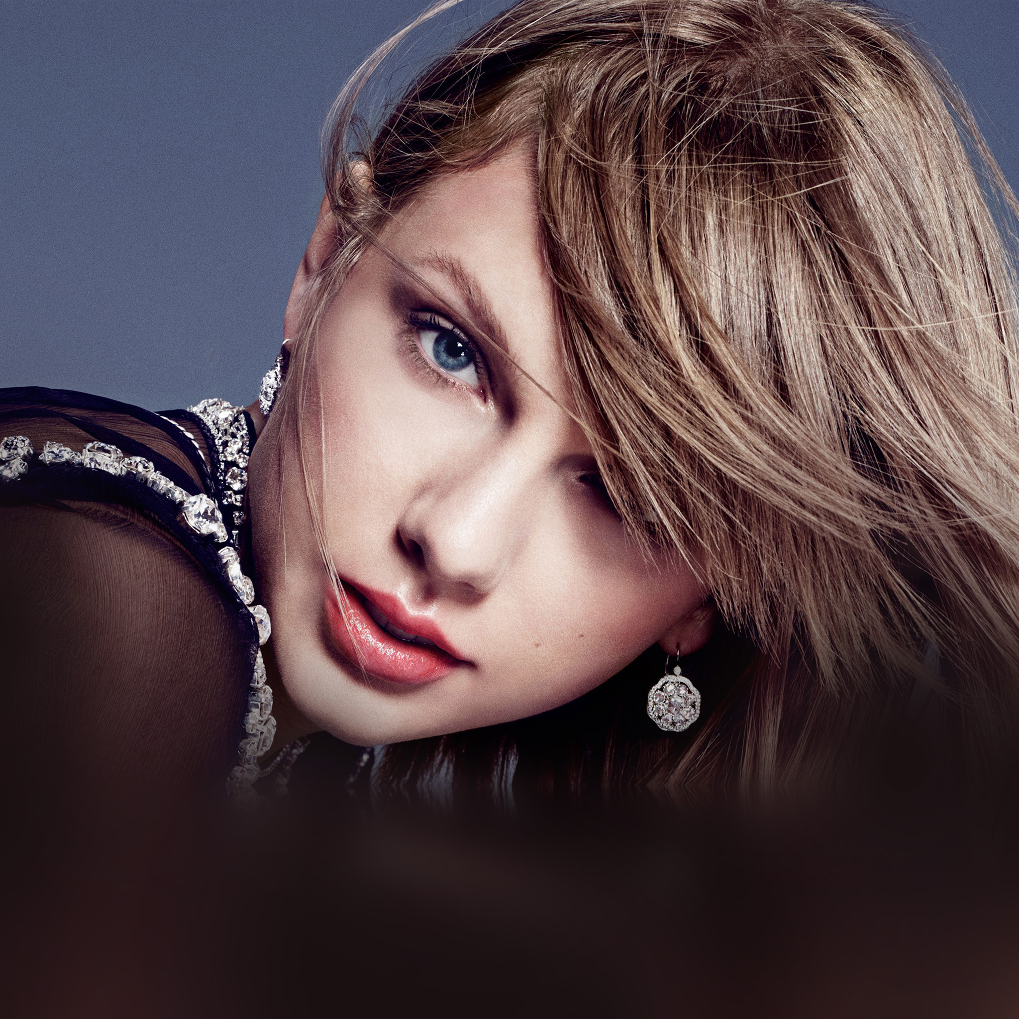 Ipad Retina - Taylor Swift Harper's Bazaar Cover , HD Wallpaper & Backgrounds