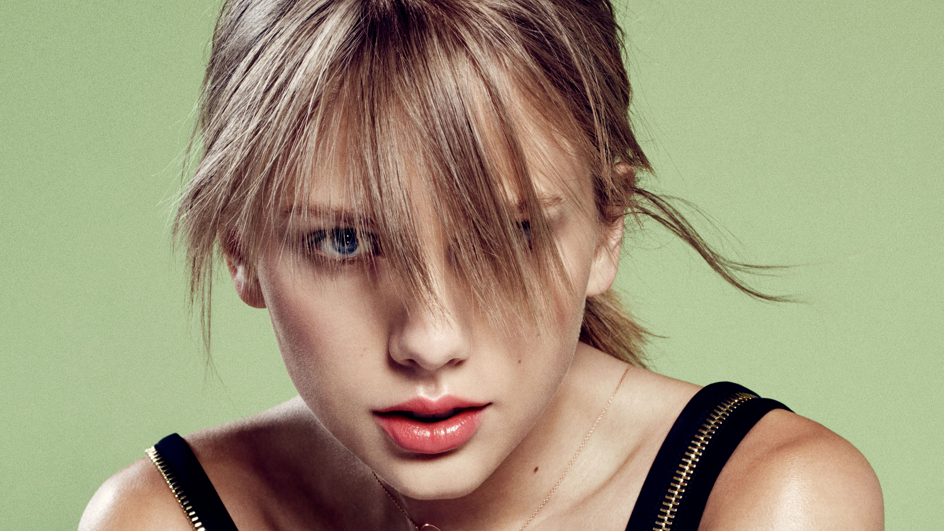 Taylor Swift Harpers Bazaar Wallpaper - Taylor Swift Bazaar Magazine , HD Wallpaper & Backgrounds