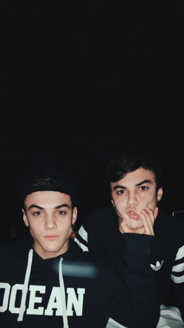 Pin By Julia 🥀 On E And G ❤ In 2019 - Dolan Twins , HD Wallpaper & Backgrounds