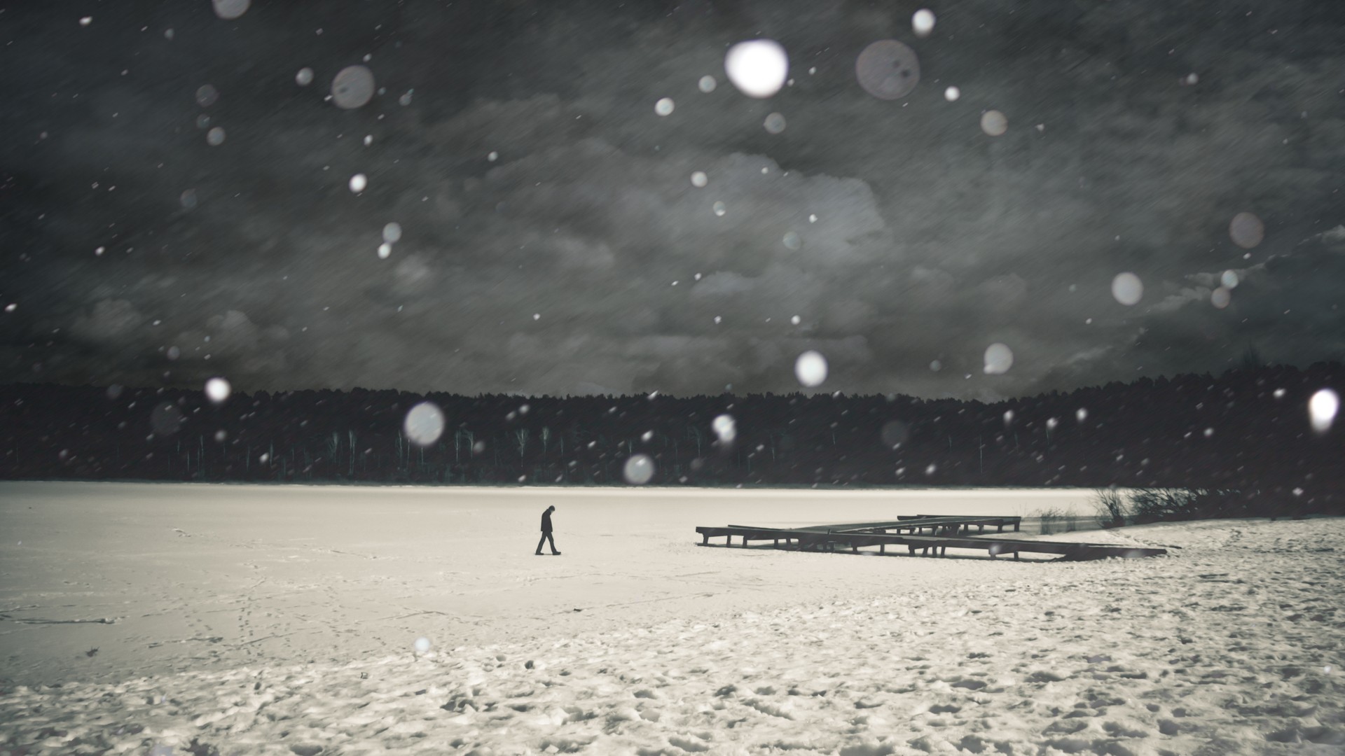 Anyone Else Love Dark/moody Wallpapers - Lonely Man In Snow , HD Wallpaper & Backgrounds
