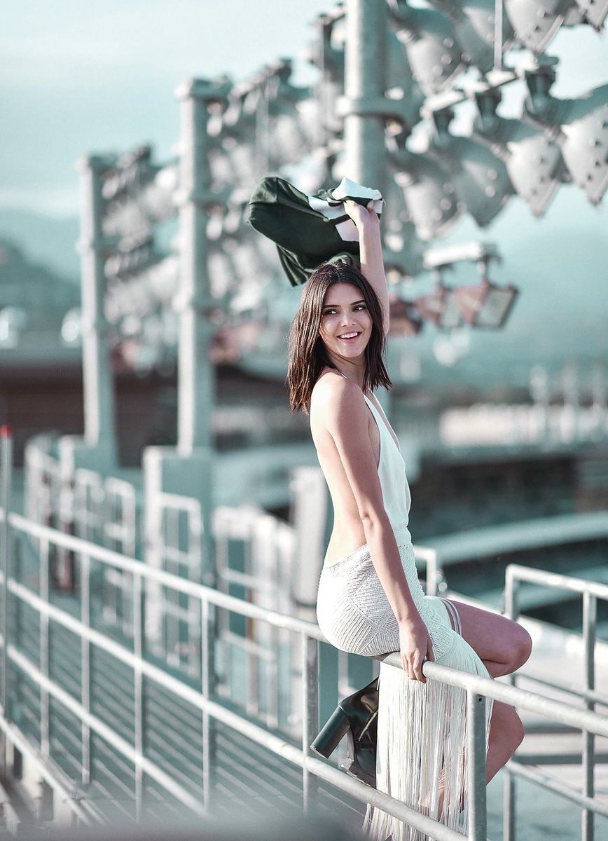 Kendall Jenner Photoshoot, Kendall Jenner Wallpaper, - Girl , HD Wallpaper & Backgrounds
